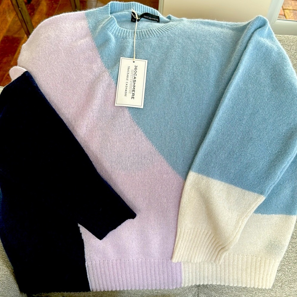 Skull cashmere brand cashmere sweater.  Long sleeve.